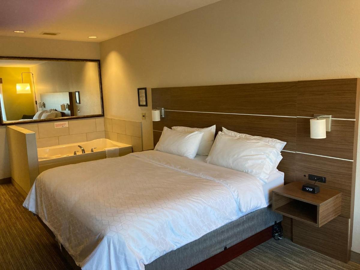 Holiday Inn Express Hotel & Suites Portland By Ihg Extérieur photo