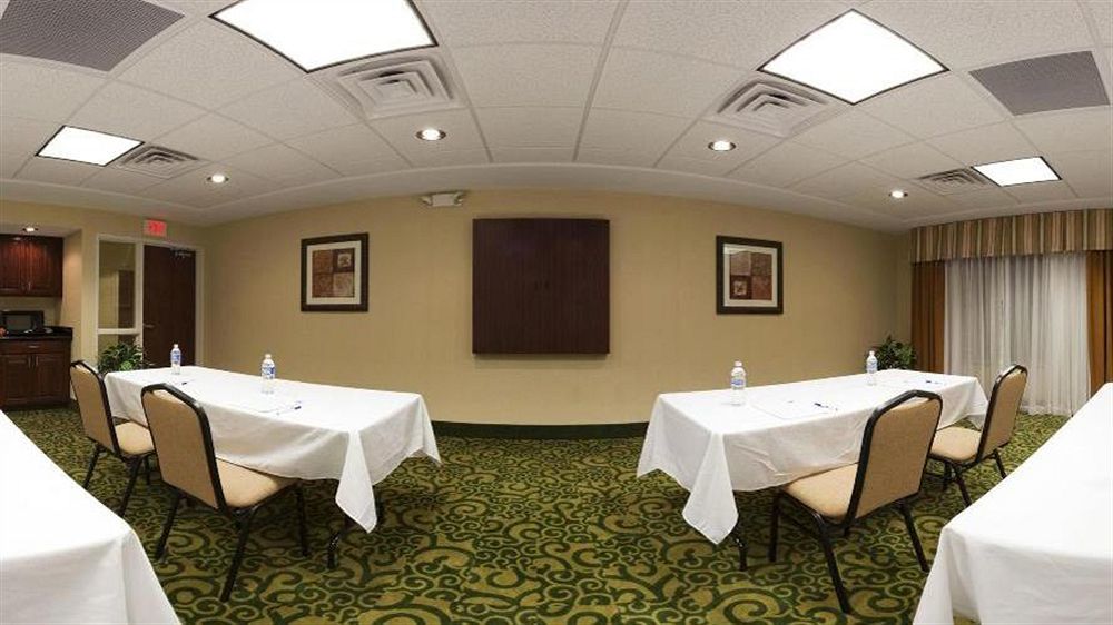 Holiday Inn Express Hotel & Suites Portland By Ihg Extérieur photo